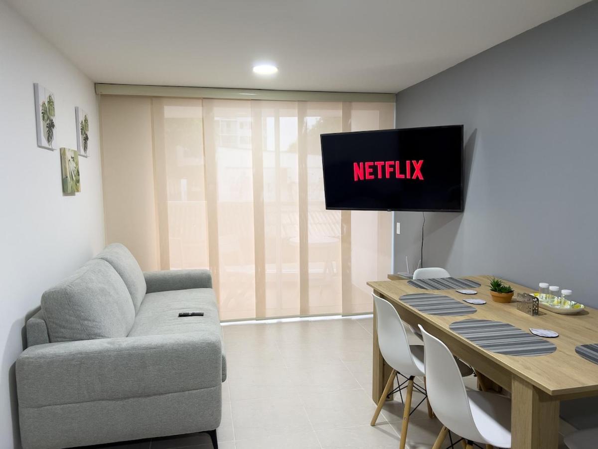 Comodo 2 Cuartos Ac Y Piscina Apartamento Cartagena